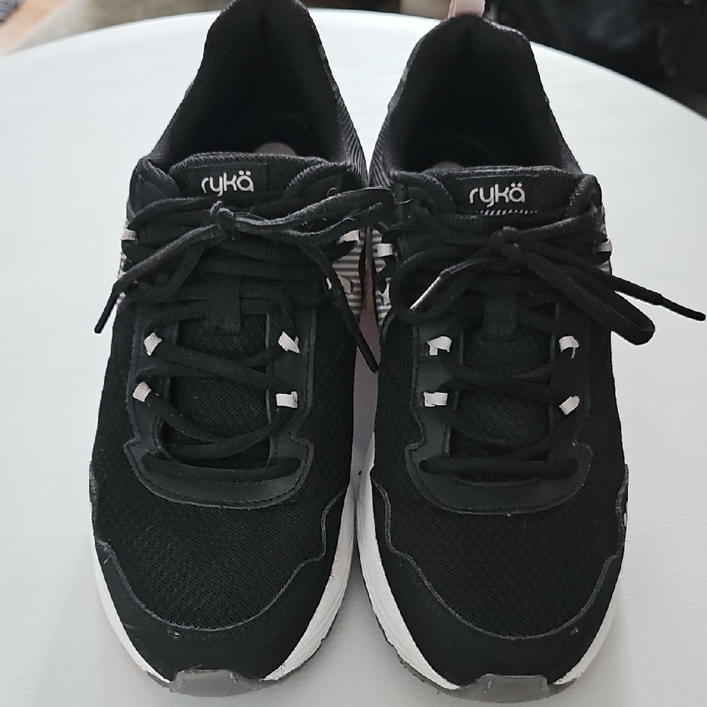 Ryka Women's Black, White, Pink And Gray Sneakers Intrigue 2. Size 10